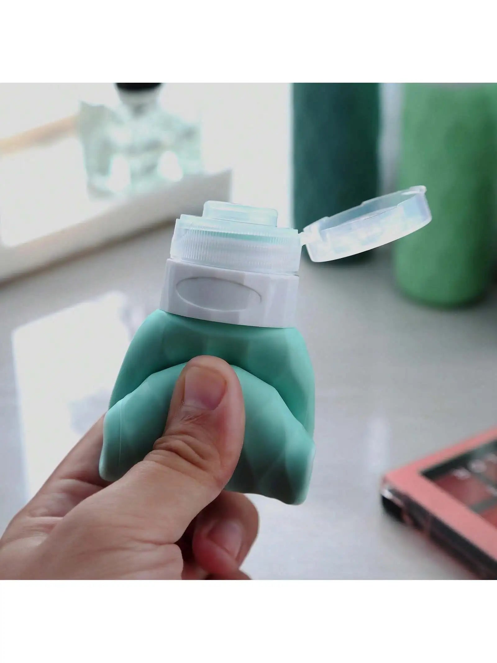 Paquete de 4 botellas de silicona aprobadas por la TSA